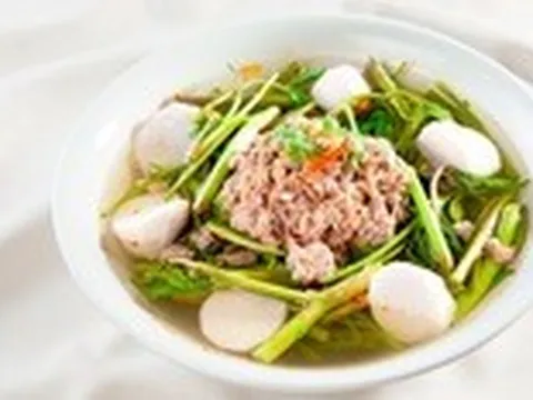 Canh rau rút, khoai sọ - món ăn giải nhiệt nhiều lợi ích trong những ngày nắng nóng