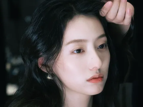 Vụ lộ video chat khỏa thân nhấn chìm sự nghiệp nữ diễn viên Hồ Liên Hinh