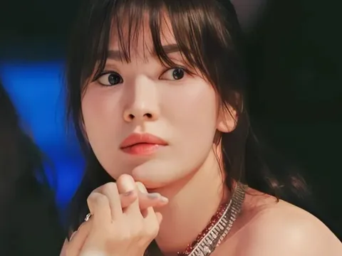 Sự đáp trả của Song Hye Kyo