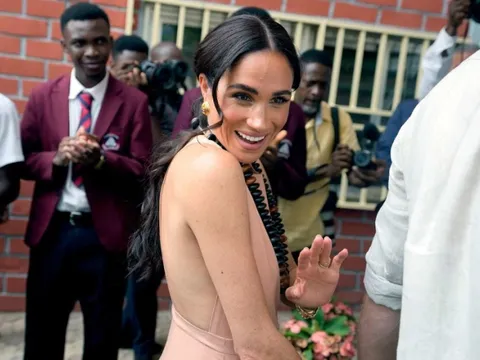 Meghan Markle bị chê cười