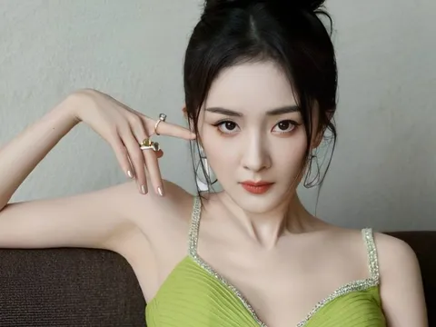 Dương Mịch, Trương Bích Thần đối phó việc lộ video nóng ra sao