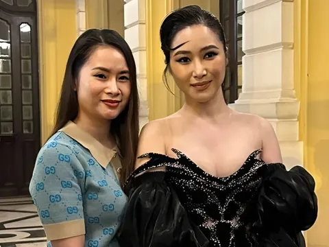 Đêm nhạc của Hương Tràm ở Hà Nội bị hủy sát giờ diễn