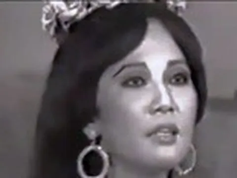 Cải lương Đôi tay vàng 40 năm trước, nhớ Thanh Kim Huệ, Thanh Sang, Hà Mỹ Xuân…