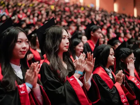 Nóng: Đề xuất tính học phí đại học công lập theo thu nhập bình quân đầu người
