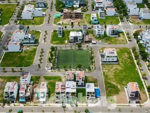 Khách hàng 'tố' chủ đầu tư khu đô thị thu phí vô lý, độc quyền xây dựng