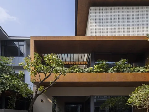 Những khoảng sân kết nối trong biệt thự thú vị ở Hà Nội