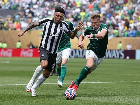 Paulinho đưa Palmeras vào tứ kết FIFA Club World Cup