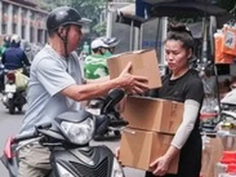 Hỗ trợ chuyển đổi từ xe máy xăng sang xe điện, người dân nói 3 triệu đồng 'quá ít'