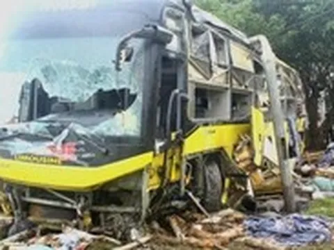 Lời kể của nạn nhân trong chiếc xe khách bị lật khiến 10 người tử vong