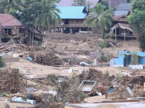 Trận lũ lịch sử ở Nghệ An gây thiệt hại 3.450 tỷ đồng