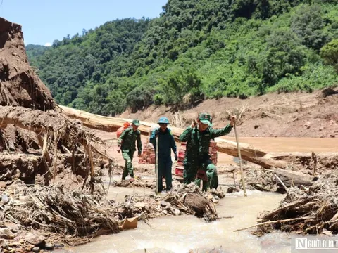 Bản biên giới càng xa khi đường độc đạo bị xoá sổ sau lũ dữ