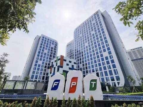 Cổ phiếu FPT được kỳ vọng lấy lại mốc 124.000 đồng trong thời gian tới