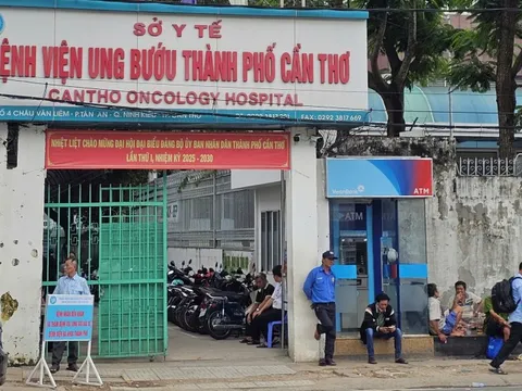 Bệnh viện Ung bướu 'kêu khó' khi được giao đấu thầu thuốc tập trung cho cả thành phố Cần Thơ