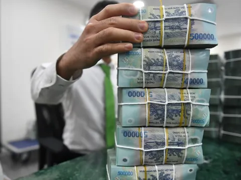 Bộ Tài chính lý giải việc giữ đánh thuế thu nhập cá nhân tới 35%