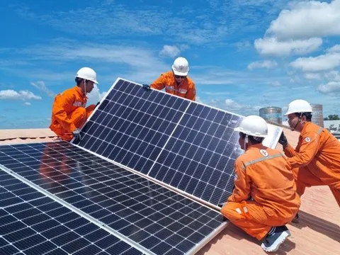 Vì sao phải đăng ký khi lắp điện mặt trời mái nhà?