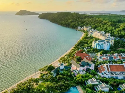 Báo ngoại gọi tên địa danh Việt Nam là "thiên đường mới" cho giới nhà giàu, kỳ vọng cạnh tranh với Maldives