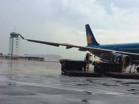 Tạm "đóng cửa" 4 sân bay do bão số 10 Bualoi