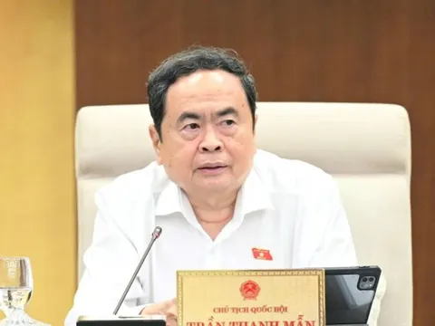 Chủ tịch Quốc hội: Xây dựng hệ thống đánh giá viên chức 3 tháng một lần