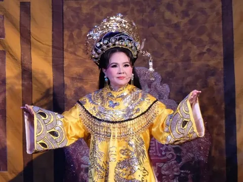 Giấc mộng đêm xuân trở về không khí của cải lương xưa: Một trời kỷ niệm ùa về