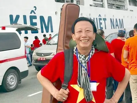 Nhạc sĩ Thế Hiển: Người lính không mang quân hàm