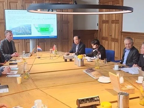 Đà Nẵng thu hút đầu tư lĩnh vực đô thị thông minh, hàng không và cảng biển tại Hà Lan