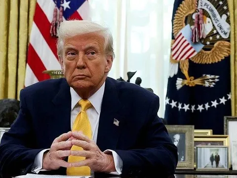 Tổng thống Trump đánh thuế Trung Quốc: Nhà đầu tư có nên lo lắng?