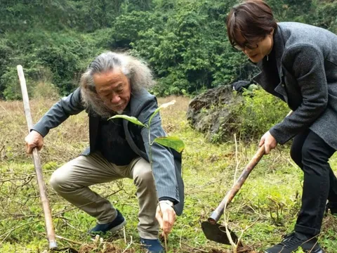 'Dân chơi' Hà Anh Tuấn đã chi 22 tỉ đồng cho việc thiện nguyện?