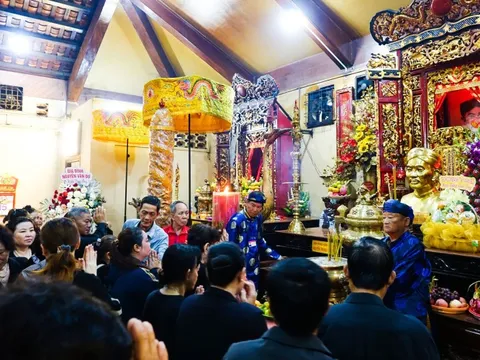 Cả ngàn người đổ về lễ giỗ Anh hùng dân tộc Nguyễn Trung Trực