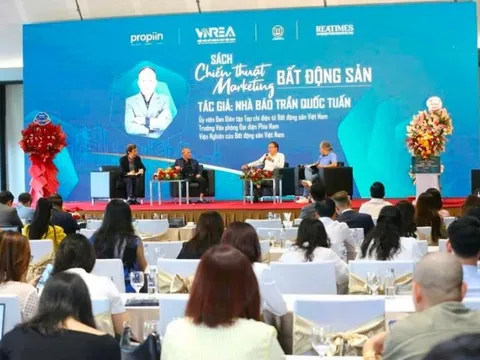 Tác giả một cuốn sách mới xuất hiện trên thị trường lên tiếng: “Mục đích của tôi không phải là bán sách”