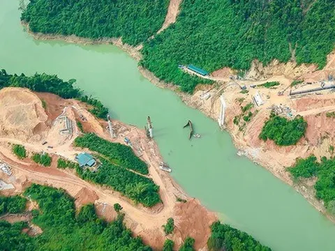 Hơn 400 mũi thi công, 6.000 nhân sự, 2.700 thiết bị dồn lực đẩy nhanh tiến độ 2 cao tốc để thống tuyến cuối năm theo chỉ đạo của Thủ tướng