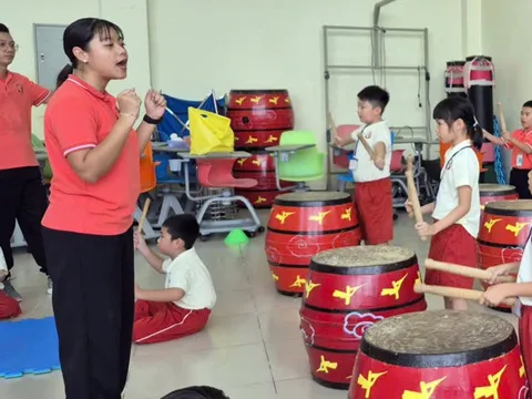 Tin tức sáng 3-11: Sẽ có chức danh giáo viên chính, giáo viên cao cấp với mức lương rất cao