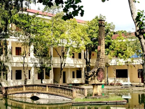 Một nam sinh bị đánh trọng thương trong trường học ở Thanh Hóa