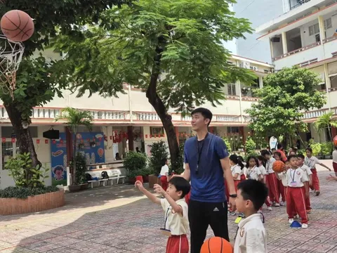 TP.HCM: Các trường dạy online nếu bão Kalmaegi diễn biến phức tạp