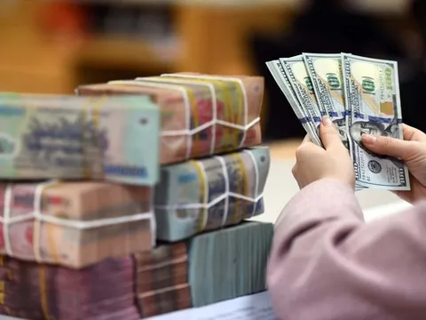 Loạt ngân hàng đang “bơm” bao nhiêu tiền vào bất động sản?