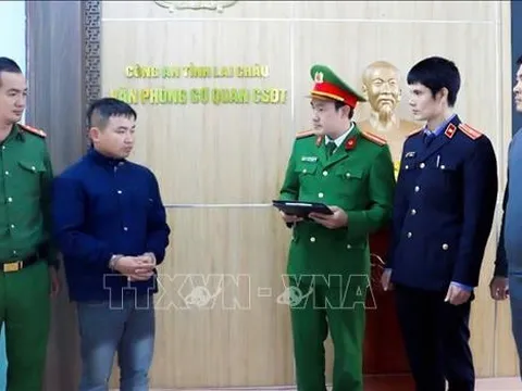 Giả danh người dân báo tin hàng lậu, lừa đảo gần 200 triệu