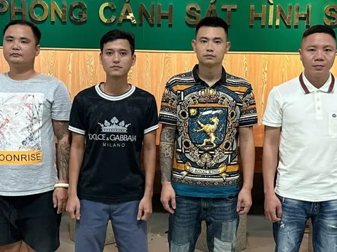 Công an Đồng Nai bắt nhóm cho vay nặng lãi, thu giữ súng và 200 viên đạn chì