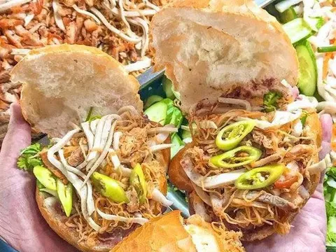 Vụ ngộ độc sau ăn bánh mì ở TP.HCM: 162 bệnh nhân, lập đoàn kiểm tra