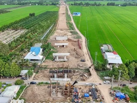 Kiến nghị kiểm điểm, xử lý các tổ chức, cá nhân liên quan dự án cao tốc đi qua Cần Thơ