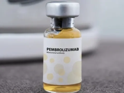 Thuốc điều trị ung thư của Nga được cấp phép lưu hành hay chỉ là thử nghiệm lâm sàng tại Việt Nam?