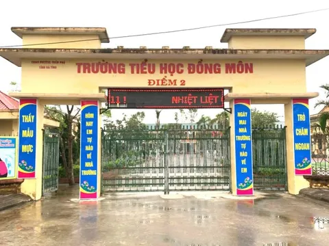 Trường tiểu học khẳng định không vận động 'cào bằng' như phụ huynh nói