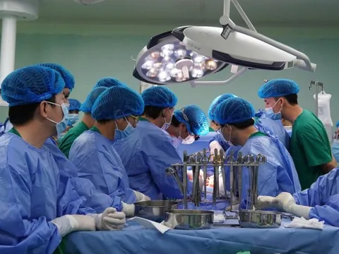 Bệnh viện Đa khoa trung ương Cần Thơ ghép thận từ người hiến chết não