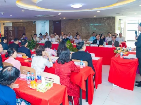 Bàn về vai trò người thầy thời AI và chuẩn hóa mô hình Viện - Trường