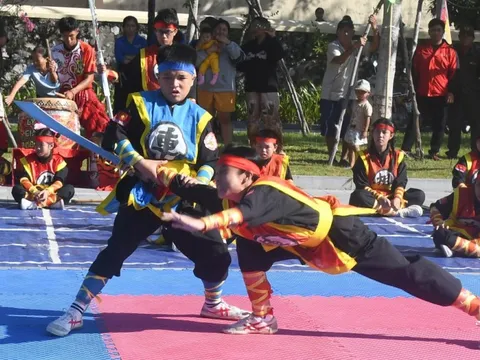 Độc đáo giải cờ người võ thuật ở Hà Tiên