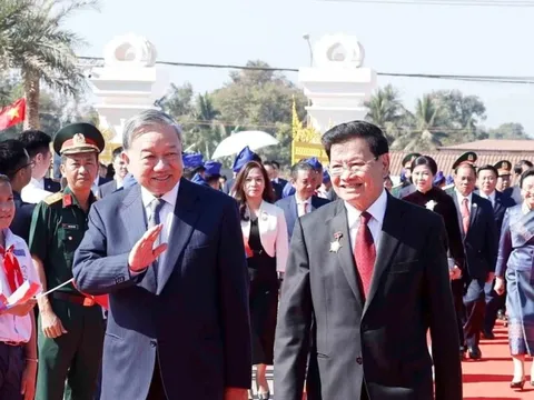 Tổng Bí thư Tô Lâm và Phu nhân dự lễ khánh thành Công viên Hữu nghị Lào - Việt Nam