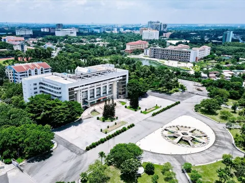 Làm gì để dời trường đại học ra ngoại thành?