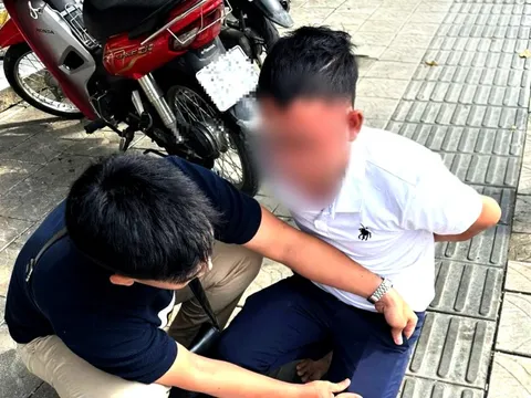 Nữ sinh viên sập bẫy chạy chuyển trường của cán bộ đại học ‘dỏm’, mất hàng chục triệu đồng