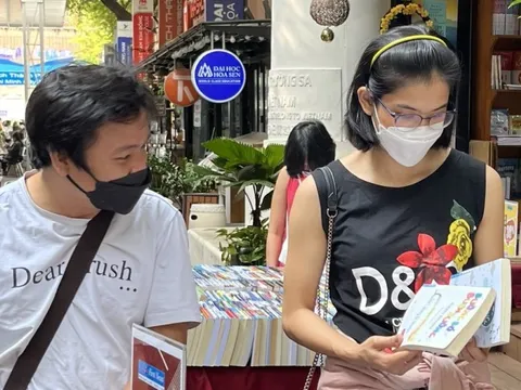 10 năm hoạt động, Đường sách TP.HCM thu trên 433 tỉ đồng