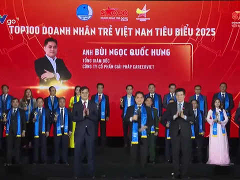 Doanh nhân Bùi Ngọc Quốc Hưng CEO CareerViet ghi dấu ấn tại giải thưởng Sao Đỏ - Doanh nhân trẻ Việt Nam